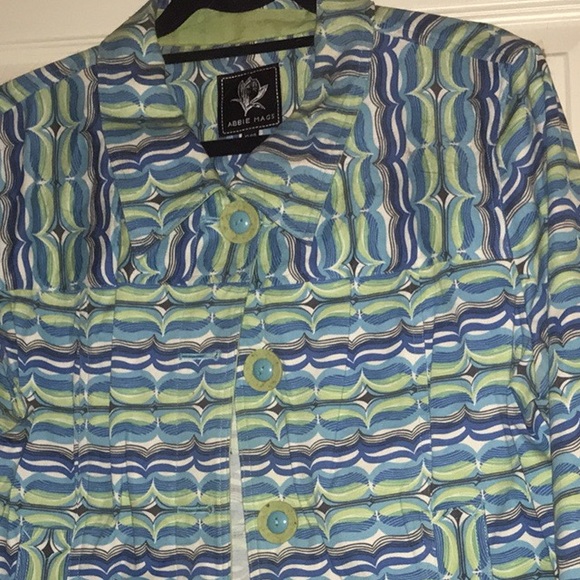 Jacket - Picture 1 of 2